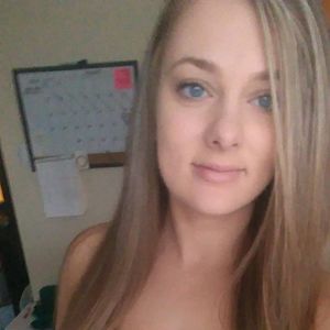 Meet your Posher, Liz